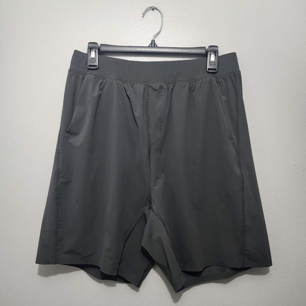 Strong By Zumba Men's Gray Athletic Shorts Size M